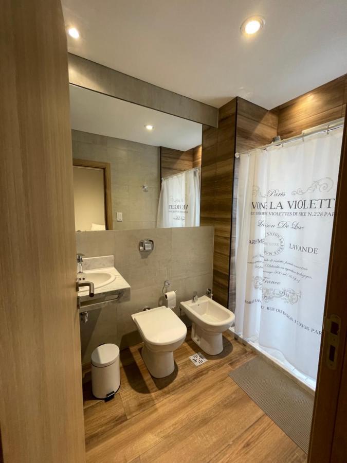 Apartamento Edificio El Arbol Piso 2 *